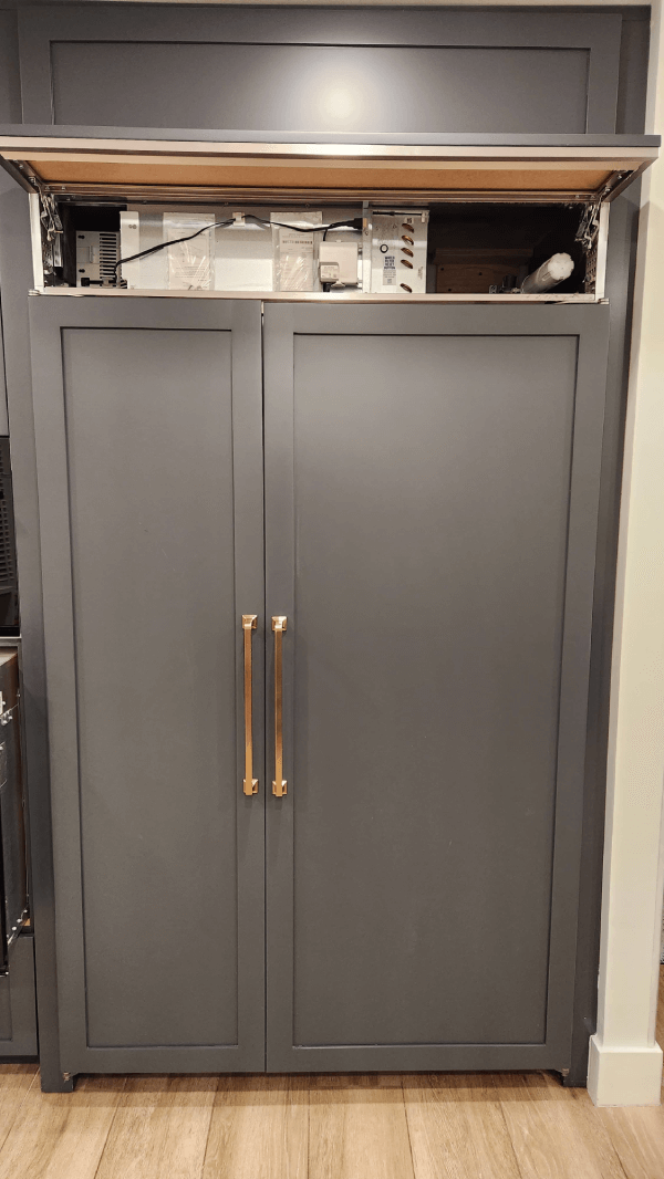 Subzero fridge repair service
